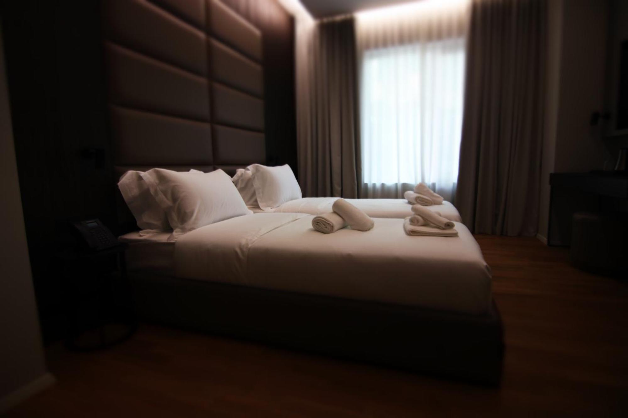 Boutique Hotel Adelar Tirana Eksteriør billede